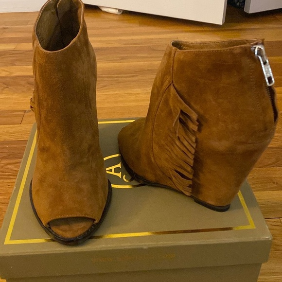 Ash Women’s Brown Wedge Open Toe Heels With Fringe Size 37 - Picture 1 of 10